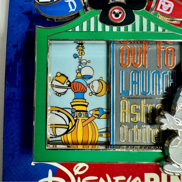 NWT. 2024 Disney Parks Bicoastal Adventures Astro Orbiter Goofy Pin LE 4000. - Picture 5 of 8